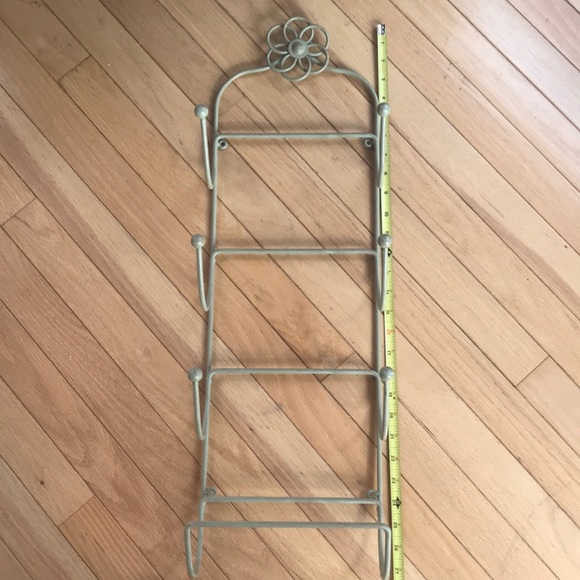 SOLD Shabby Chic Wine Rack - Picture 5 of 5